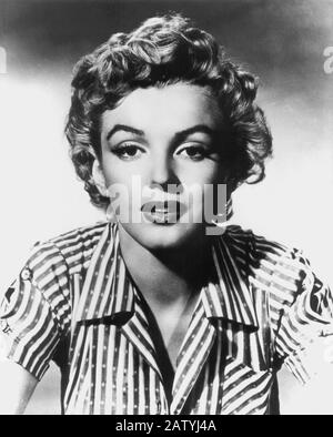 1952 , USA : die gefeierte Schauspielerin MARILYN MONROE ( 1926 - 1962 ) , Pubblicity noch für den Film CLASH BEI NACHT ( La confessione della signora Stockfoto