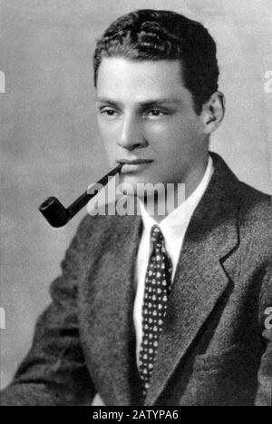 1947 c , USA : der berühmte amerikanische Theaterautor Dramatiker ARTHUR MILLER ( New York , USA 1915 ) , 3. Husbandof Filmschauspielerin MARILYN MON Stockfoto