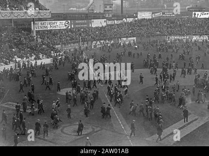 World Series 1913, nach dem 3. Spiel, Polo Grounds, NY - 9. Oktober 1913 Stockfoto