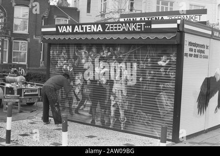 Night Watch Hering im Rijksmuseum in Amsterdam wird nach Schaden wiederhergestellt; der Hering mit Nachtwatch Datum: 7. November 1988 Ort: Amsterdam, Noord-Holland Schlagwörter: Gemälde Personenname: Nightwatch Stockfoto