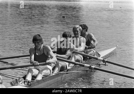 Nationale Meisterschaften Rudern Männer am Bosbaan Datum: 4. August 1973 Ort: Amsterdam, Amsterdam Forest, Bosbaan, Nordholland Schlüsselwörter: Meisterschaften, RUDERN Stockfoto