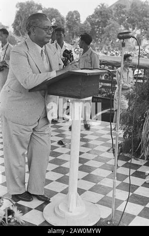 Militärkrankenhaus in Medan. Defilé Medan [Negara feestenl] [Rede Wali Negara Tengkoe Mansur] Datum: 13. März 1948 Ort: Indonesien, Medan, Niederländisch-Ostindien, Sumatra Stockfoto