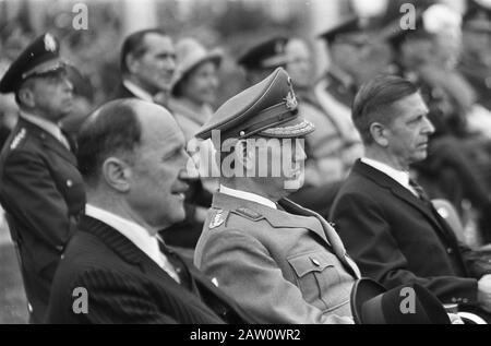 Offizielle Eröffnung des NATO-Hauptquartiers in Brunssum Datum: 1. Juni 1967 Ort: Brunssum Schlüsselwörter: Openings Institution Name: NATO Stockfoto