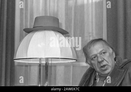 Pressekonferenz mit dem Clown Oleg Popov im Moskauer Staatszirkus 9. Januar 1989; Stockfoto