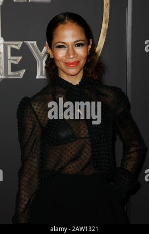 Hollywood, Kalifornien, USA. Februar 2020. Sherri Saum besucht am 05. Februar 2020 im ägyptischen Theater in Hollywood, Kalifornien, den "Locke & Key"-Bilderruf der Serie "Locke & Key" von Netflix. Foto: Crash/imageSPACE/MediaPunch Credit: MediaPunch Inc/Alamy Live News Stockfoto