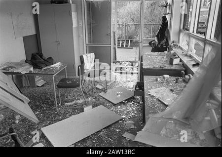 Sprengstofffabrik in Muiden Havoc in Room Door Datum: 8. Dezember 1972 Standort: Muiden Schlüsselwörter: Explosionen Stockfoto