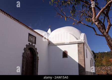 Kirche außen in Santiago del Teide, auf Tenera, auf den Kanarischen Inseln Stockfoto