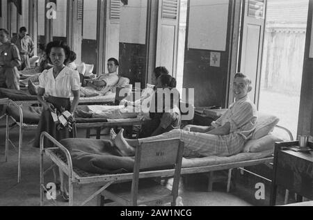 Militärkrankenhaus in Medan. Defilé Medan [Opening Military Hospital] Datum: 13. März 1948 Ort: Indonesien, Medan, Niederländisch-Ostindien, Sumatra Stockfoto