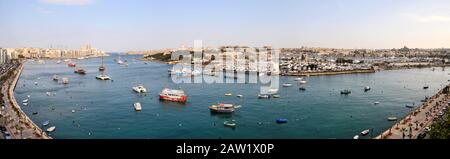 Um Malta herum - BLICK über den Hafen in Richtung Manoel Island Stockfoto