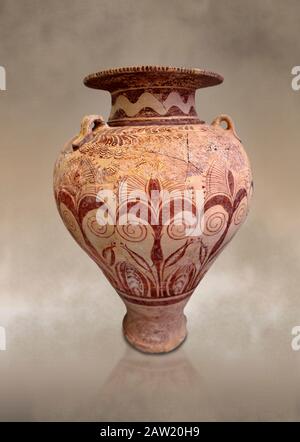 Minoische, im Palaststil gehaltene, mit Lehm verzierte Gläser aus dem Knossos-Isopata 'Königliches Grab' 1600-1500 v. Chr., Archäologisches Museum Heraklion. Stockfoto