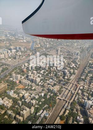 Central Railway Line, siehe aus dem Flugzeug, Mumbai, Maharashtra, Indien Stockfoto