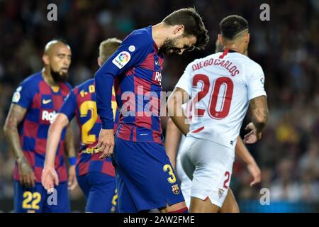 Barcelona, SPANIEN - 06. OKTOBER: Gerard Pique vom FC Barcelona während des La Liga-Spiels zwischen dem FC Barcelona und dem FC Sevilla im Camp Nou am 06. 201. Oktober Stockfoto