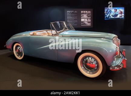 Ex Grace Kelly Sunbeam Alpine MK1 auf der Retromobile Classic Car Show Paris 05/02/2020 Stockfoto