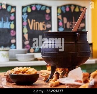 Mendoza, ARGENTINIEN, 14. Juli 2014. Restaurant, kulinarische Klassiker argentiniens, Mendoza City, MENDOZA. Foto: Axel Lloret www.allofotografia.com Stockfoto