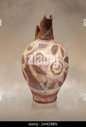 Minoisch dekorierte Kanne im Kamares-Stil mit Sternendesign, Poros-Friedhof 1800-1650 v. Chr.; Archäologisches Museum Heraklion. Stockfoto