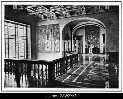 1930, TORINO, ITALIEN: Das Haus in Torino ( Palazzo di Corso Oporto ) der italienischen Principessa VIRGINIA BOURBON DEL MONTE Di SAN FAUSTINO (* 1899; † 19 Stockfoto