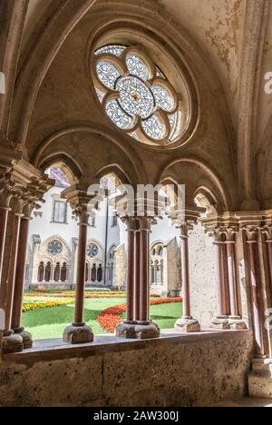 Heiligenkreuz, WIEN, ÖSTERREICH - 9. August 2019: Stift Heiligenkreuz ist ein Kloster der zisterziensischen Gemeinde Heiligenkreuz in Wien; ältestes Continuou Stockfoto