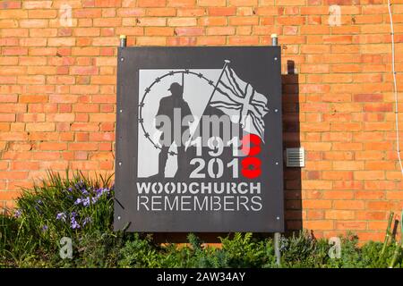 Gedenktag, Holzkirche erinnert sich, Plakette, kent, Großbritannien Stockfoto