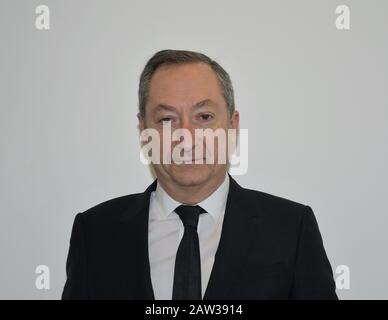 Mailand, Italien. Februar 2020. Mailand, Italien Stefano Sassi AD Valentino beteiligt sich mit Maria Silvia Sacchi RCS Journalistin an Moda & Business für das Treffen mit Modestudenten. Auf dem Foto: Stefano Sassi CEO von Valentino Credit: Independent Photo Agency/Alamy Live News Stockfoto