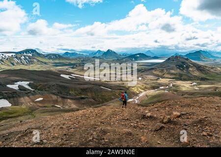 Backpacker im Alftavatn Tal Stockfoto