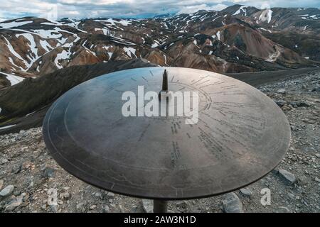 Kompass auf dem Brennisteinsalda Stockfoto
