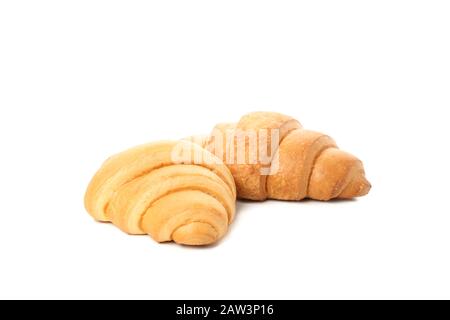Frisch gebackene Croissants isoliert auf weißem Hintergrund Stockfoto
