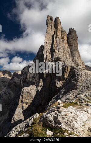 Das Vajolet überragt sechs Gipfel in den Dolmen im Fassatal, Italien Stockfoto