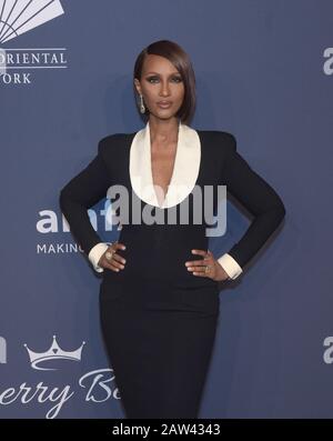 New York, USA. Februar 2020. New YORK, NEW YORK - 05. FEBRUAR: -Iman besucht die AmfAR New York Gala 2020 am 05. Februar 2020 in New York City. Foto: Jeremy Smith/imageSPACE Credit: Imagespace/Alamy Live News Stockfoto