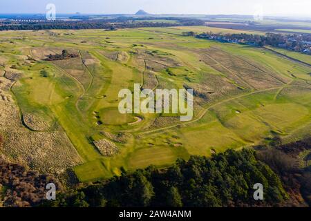 Luftansicht des Muirfield Golf Course in Gullane, East Lothian, Schottland, Großbritannien Stockfoto