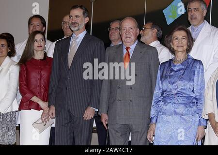 Königin Letizia von Spanien, König Felipe VI. Von Spanien, König Juan Carlos und Königin Sofia anlässlich des 40. Jahrestags der Reina Sofia Alzheimer Foundation. Mai Stockfoto