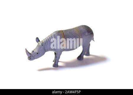 Spielzeugtier hornte Rhino isoliert weißen Hintergrund Stockfoto