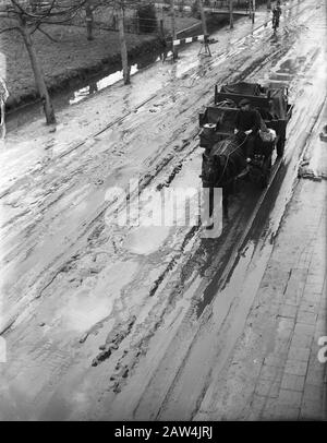 Auftauen in Nijkerk. Aufnahmedatum: 21. März 1947 Ort: Nijkerk Stockfoto