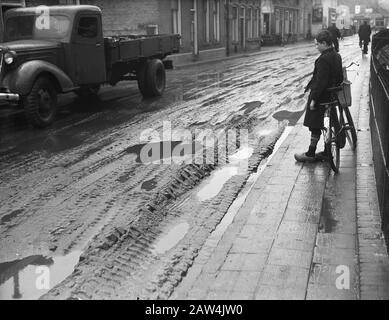 Auftauen in Nijkerk. Aufnahmedatum: 21. März 1947 Ort: Nijkerk Stockfoto