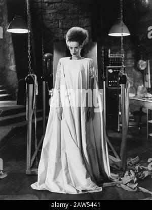 1935, USA: Die Schauspielerin ELSA LANCHESTER in der FILM-BRIDE VON FRANKENSTEIN ( La Moglie di Frankenstein ) von James Whale aus einer Geschichte von Robert Florey f Stockfoto