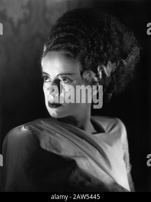 1935, USA: Die Schauspielerin ELSA LANCHESTER in der FILM-BRIDE VON FRANKENSTEIN ( La Moglie di Frankenstein ) von James Whale aus einer Geschichte von Robert Florey f Stockfoto