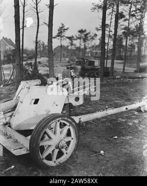 Das Kriegsmuseum im Overloon war Museum in Overloon. [Deutsche gepanzerte Artillerie] Datum: 12. November 1945 Ort: Overloon Schlüsselwörter: Museen, zweite Welt Stockfoto