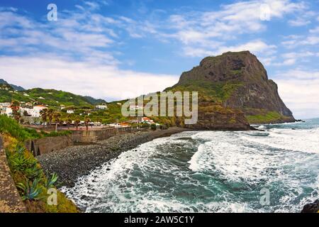 Eagle Rock Panorama in der Nähe von Faial, Madeira, Portugal Stockfoto