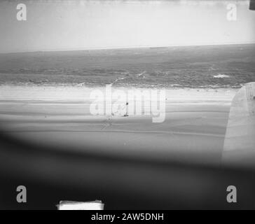 Rekordflug Gloster Meteor über Ameland Anmerkung: Aufnahme von De Havilland DH89 Dominion Datum: 28. August 1949 Standort: Ameland, Friesland Schlüsselwörter: Luftfahrtrekorde, Name der Flugzeugperson: Gloster Meteor Stockfoto