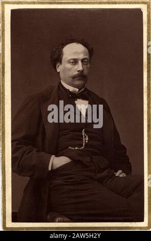 1870 Ca, PARIS, FRANKREICH: Der gefeierte französische Schriftsteller ALEXANDRE DUMAS Fils (* um 1824-1895 in Paris) Autor der Romonces "La dame aux camelias" ( Camille oder Stockfoto