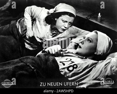 1937, DEUTSCHLAND: Die gefeierte schwedische Filmschauspielerin und Sängerin ZARAH LEANDER (* 1907, 1981) mit Lissy Arna in ZU NEUEN UFERN (* LA PRIGIONIERA DI S Stockfoto