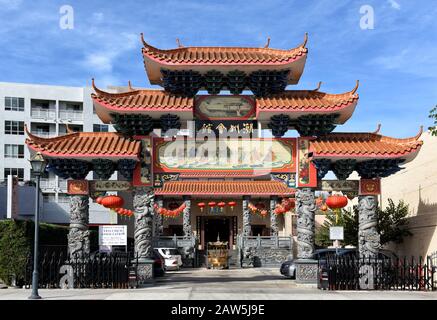 Los ANGELES, KALIFORNIEN - 05. FEBRUAR 2020: Das Gebäude der Teo-Chew Association im Süden Kaliforniens befindet sich im Herzen von Chinatown. Stockfoto