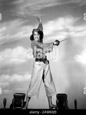 1951, USA: Die Filmschauspielerin JEAN PETERS (* 1926; † 2000), Pubblicity still for Movie ' Anne of the Indies ' ( La Regina dei Pirati ) von Jacques To Stockfoto