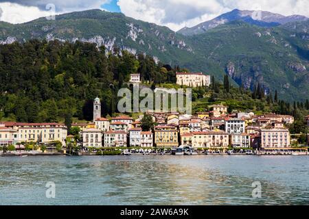 Die Stadt Bellagio am Ufer des Comer Sees in Italien Stockfoto