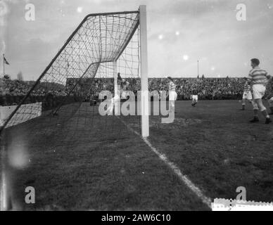 RCH gegen DWS 0-1 Datum: 8. November 1953 Stockfoto