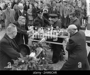 Eröffnung der neuen Brücke über die Meuse am Gennep Datum: 17. Mai 1955 Ort: Gennep Schlüsselwörter: Brücke, Öffnungen Stockfoto