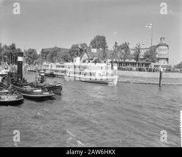 Transfer Hospital Ship J. Henry Dunant The Red Cross Rotterdam Datum: 23. Mai 1959 Schlüsselwörter: Hospitalschiffe Stockfoto