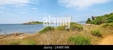 Illa d'Alcanada - in der Nähe des Dorfes Urbanitzacio Gesa / Halbinsel-Victoria (Talaia Alcudia) Stockfoto