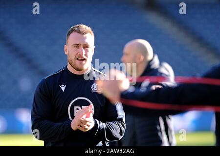 Edinburgh, Großbritannien. Februar 2020. Edinburgh, BT Murrayfield Stadium, Großbritannien. G6N2019 - Runde Zwei - Schottland gegen England Caption: Scotland Team Capains laufen auf BT Murrayfield am Freitag, 07. Februar 2020 Stuart Hogg KAPITÄN [15] [Full-back] ***** (Schottland) (Credit: Rob Gray/Alamy Live News Stockfoto