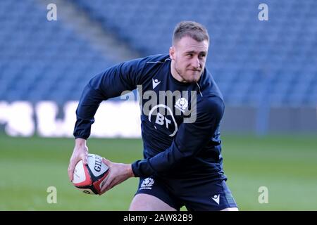 Edinburgh, Großbritannien. Februar 2020. Edinburgh, BT Murrayfield Stadium, Großbritannien. G6N2019 - Runde Zwei - Schottland gegen England Caption: Scotland Team Capains laufen auf BT Murrayfield am Freitag, 07. Februar 2020 Stuart Hogg KAPITÄN [15] [Full-back] ***** (Schottland) (Credit: Rob Gray/Alamy Live News Stockfoto