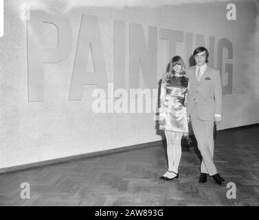 Ausstellung Atelier 4 im Stedelijk Museum in Amsterdam eröffnete Museen, Ausstellungen Datum: 28. Oktober 1966 Standort: Amsterdam, Noord-Holland Schlüsselwörter: Museen, Ausstellungen Stockfoto